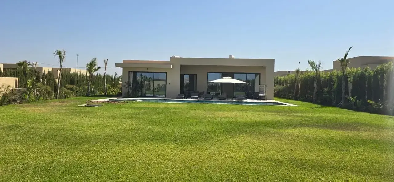 Villa contemporaine lumineuse avec piscine chauffée – Route de Ouarzazate — ROUTE DE OUARZAZATE, Marrakech — photo 9